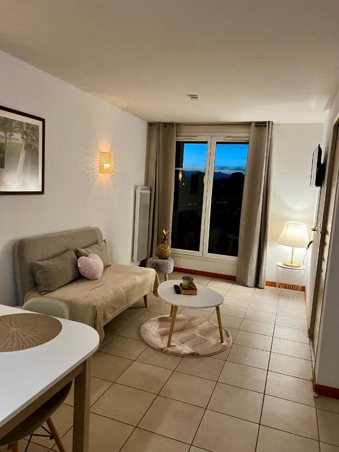 Chez Suzette-Residence-Piscine-Sauna Levernois Luaran gambar